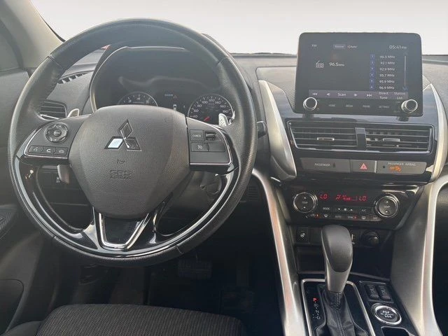 2022 Mitsubishi Eclipse Cross - Image 12 of 20