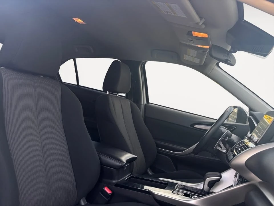 2022 Mitsubishi Eclipse Cross - Image 10 of 20