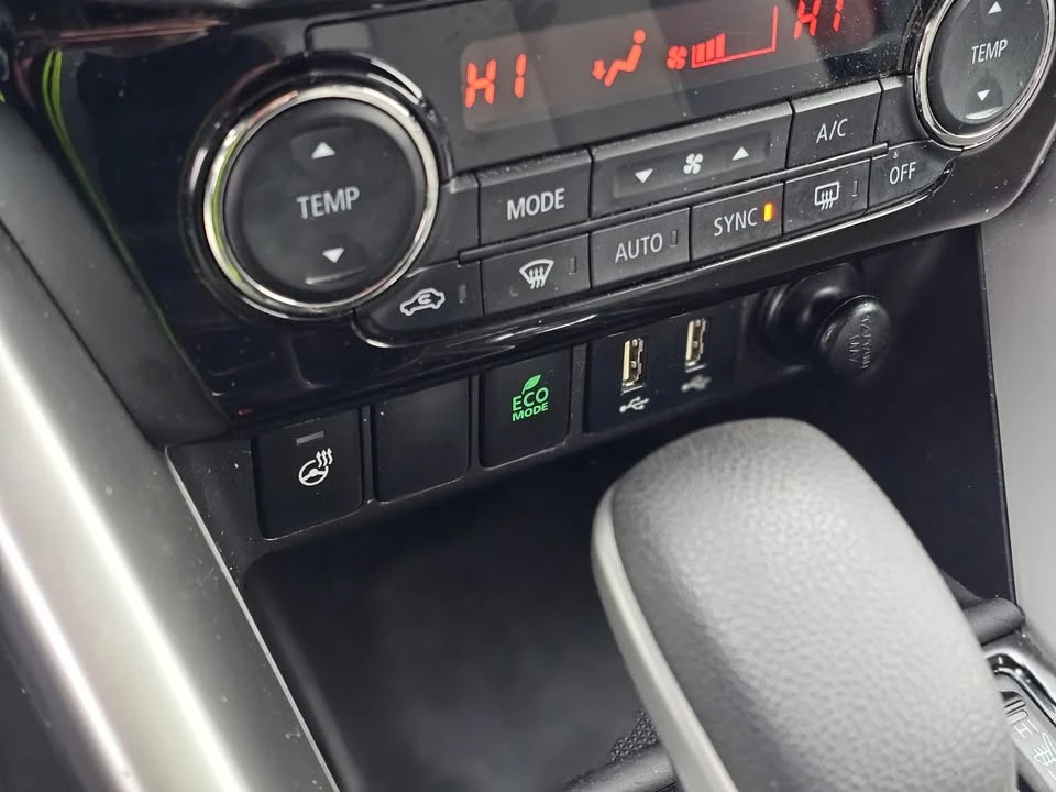 2022 Mitsubishi Eclipse Cross - Image 19 of 20