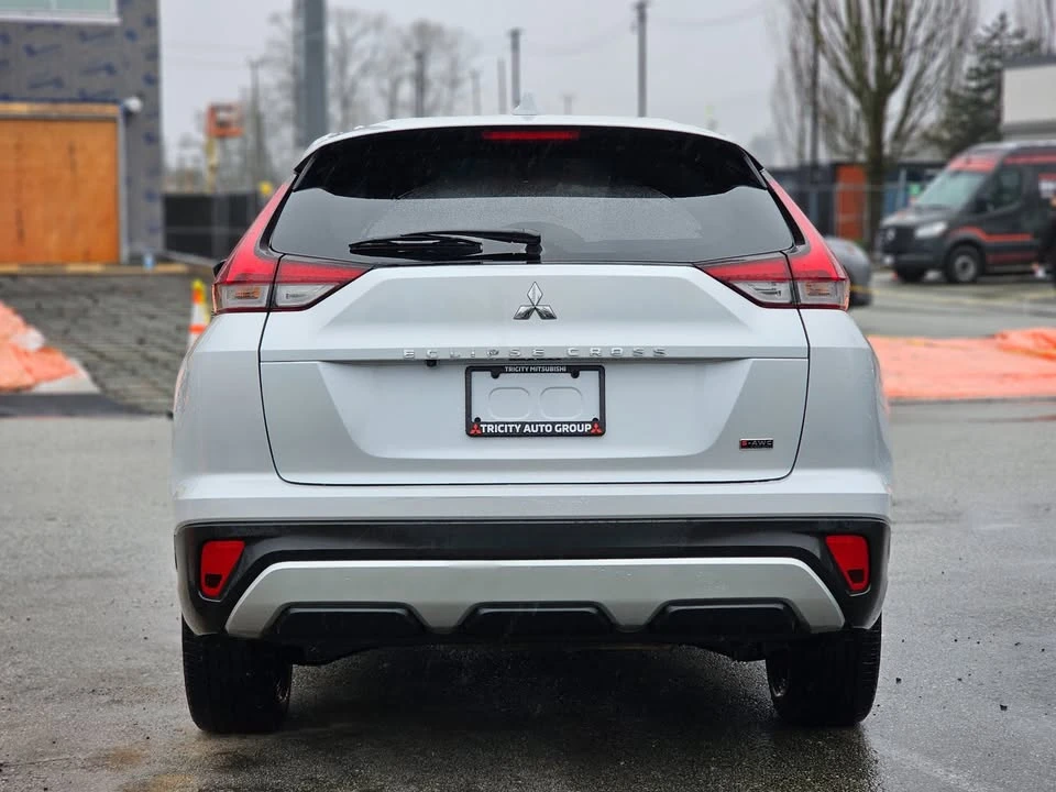 2022 Mitsubishi Eclipse Cross - Image 7 of 20