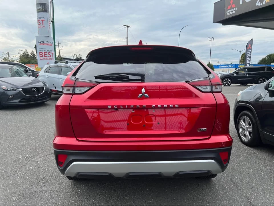2022 Mitsubishi Eclipse Cross - Image 3 of 12