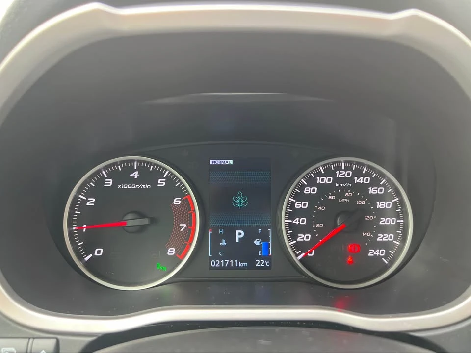 2022 Mitsubishi Eclipse Cross - Image 10 of 12