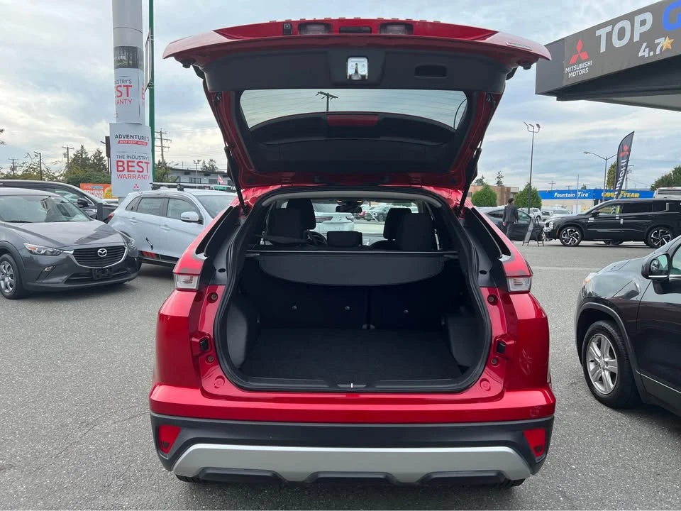 2022 Mitsubishi Eclipse Cross - Image 4 of 12
