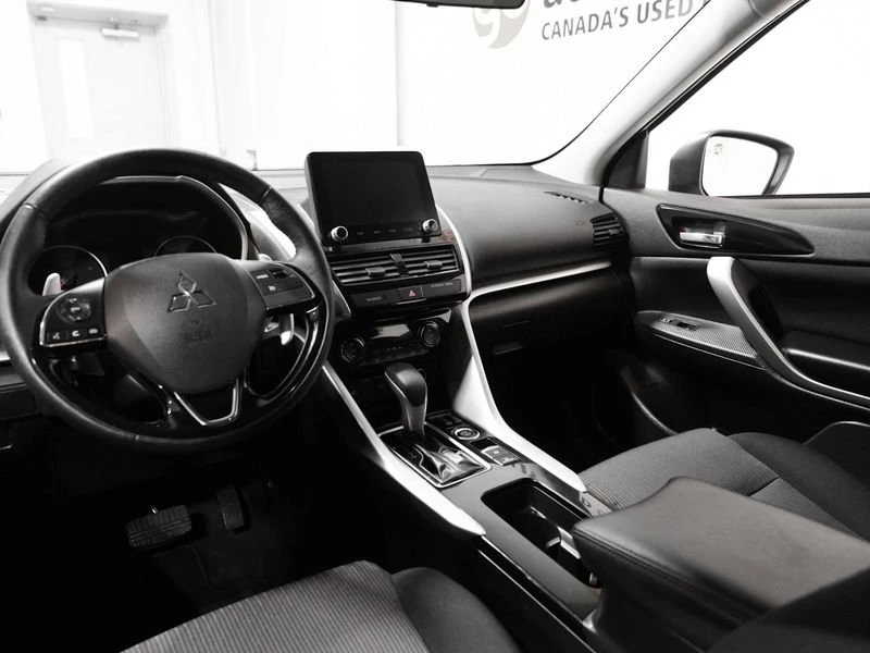 2022 Mitsubishi Eclipse Cross - Image 9 of 20