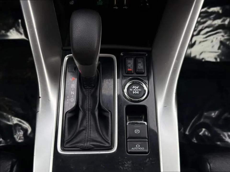 2022 Mitsubishi Eclipse Cross - Image 13 of 14