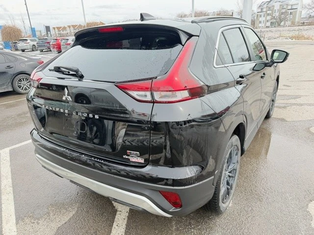 2022 Mitsubishi Eclipse Cross - Image 4 of 5
