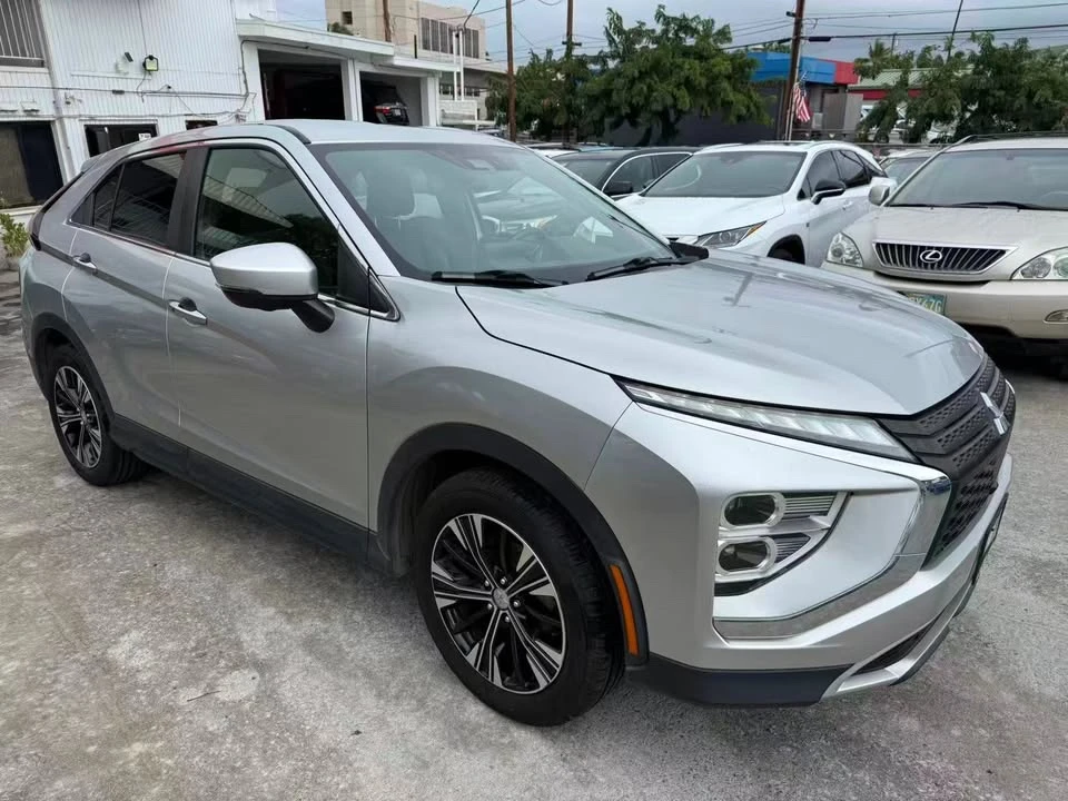 2022 Mitsubishi Eclipse Cross - Image 6 of 13