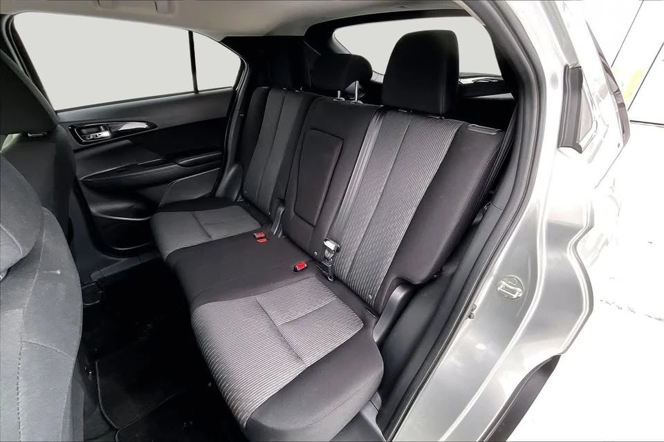 2022 Mitsubishi Eclipse Cross - Image 10 of 20