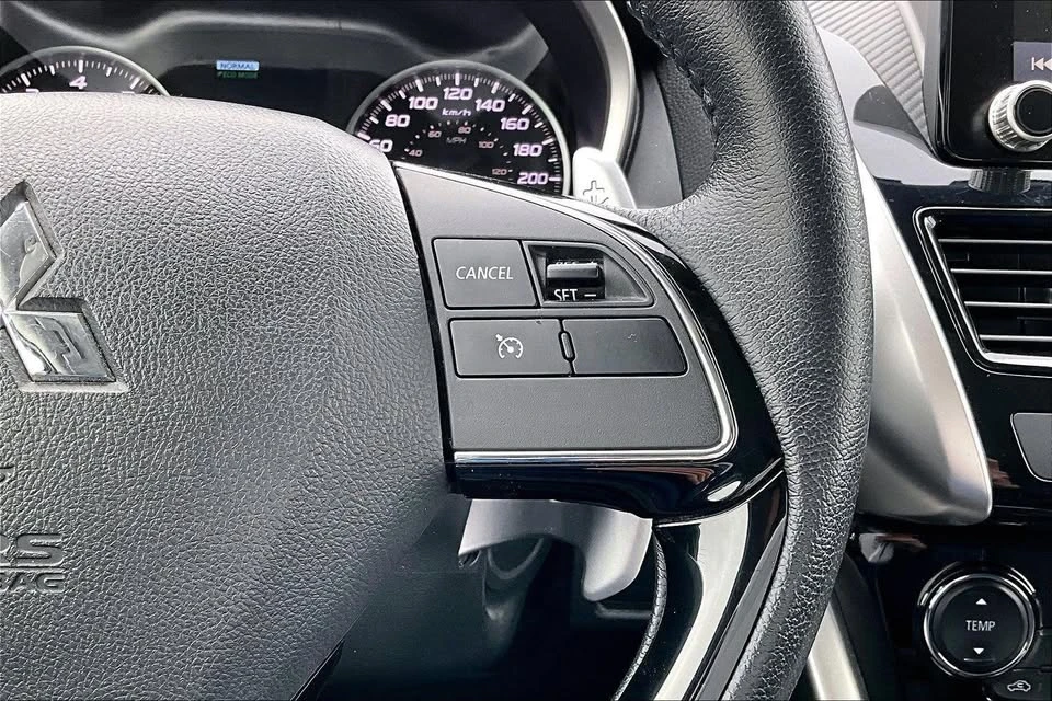 2022 Mitsubishi Eclipse Cross - Image 13 of 20