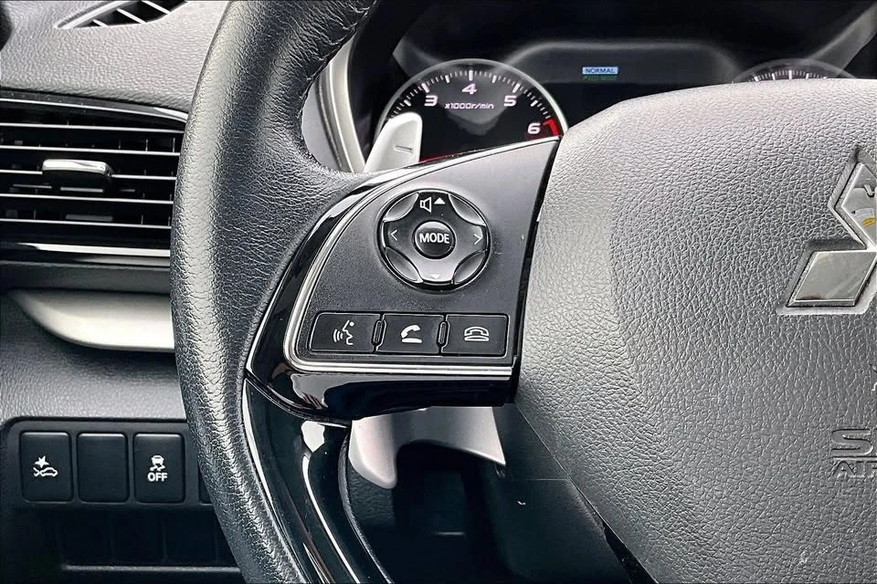 2022 Mitsubishi Eclipse Cross - Image 12 of 20