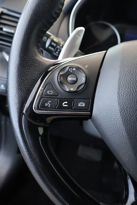 2022 Mitsubishi Eclipse Cross - Image 8 of 20
