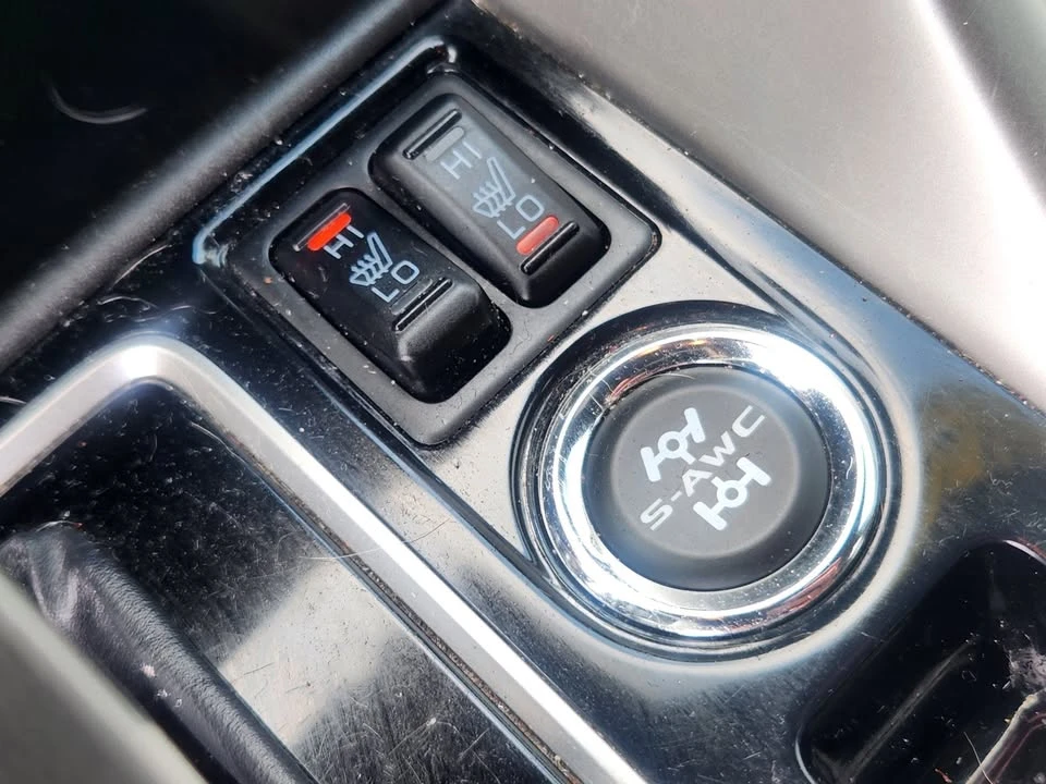 2022 Mitsubishi Eclipse Cross - Image 18 of 20