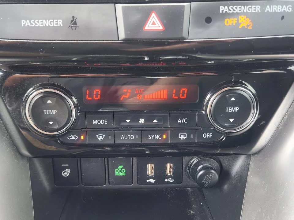 2022 Mitsubishi Eclipse Cross - Image 16 of 20