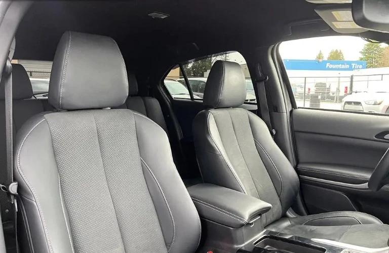 2022 Mitsubishi Eclipse Cross - Image 14 of 16