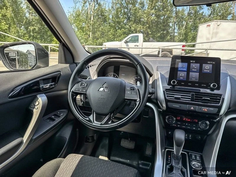 2022 Mitsubishi Eclipse Cross - Image 9 of 20