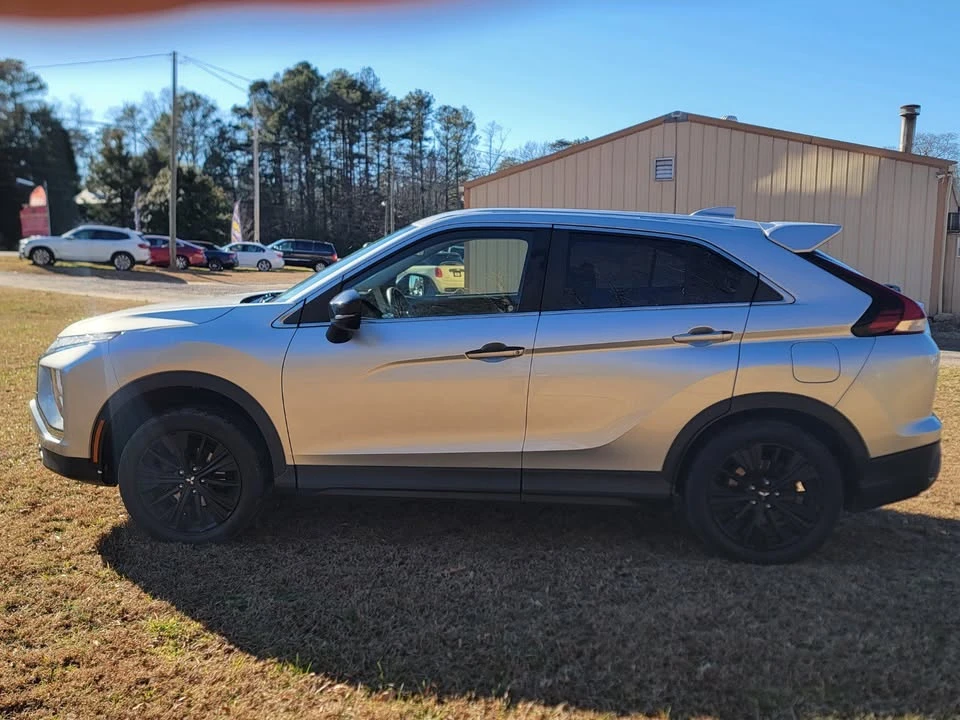 2022 Mitsubishi Eclipse Cross - Image 6 of 18
