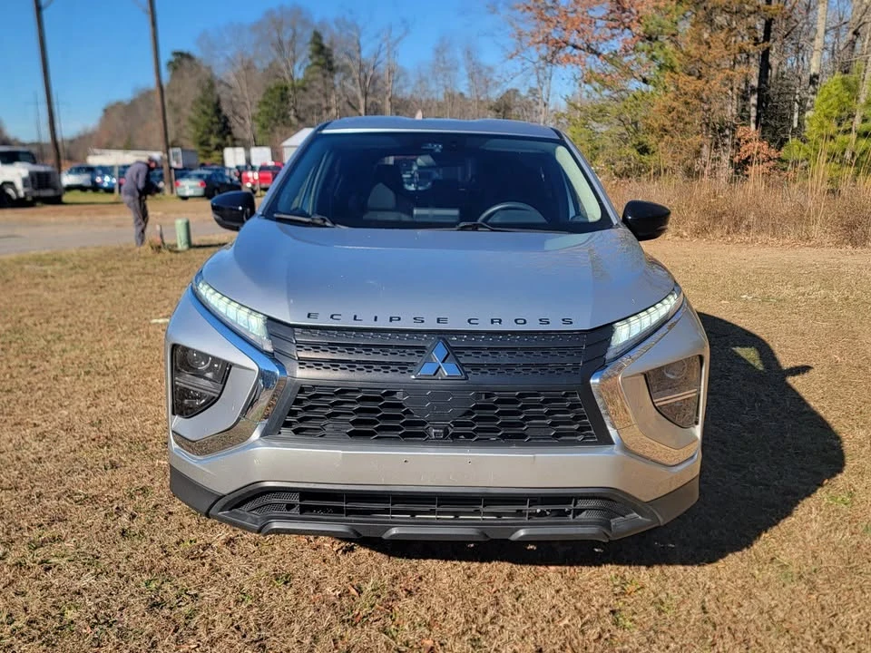 2022 Mitsubishi Eclipse Cross - Image 8 of 18