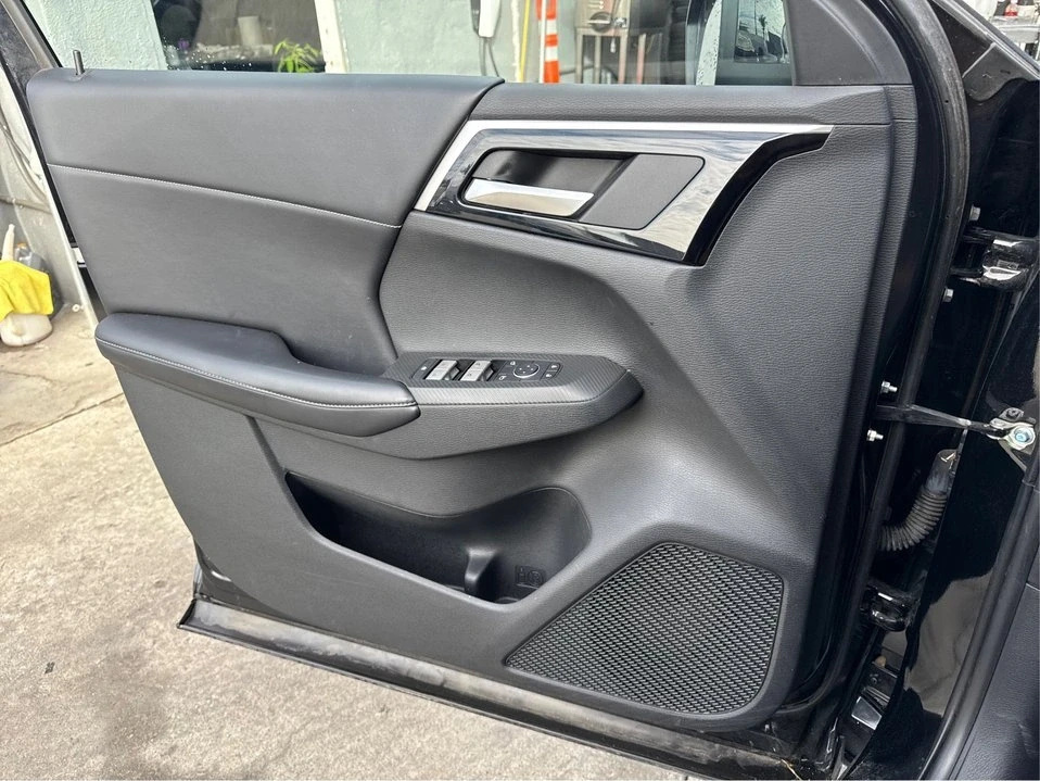 2022 Mitsubishi Outlander - Image 19 of 19