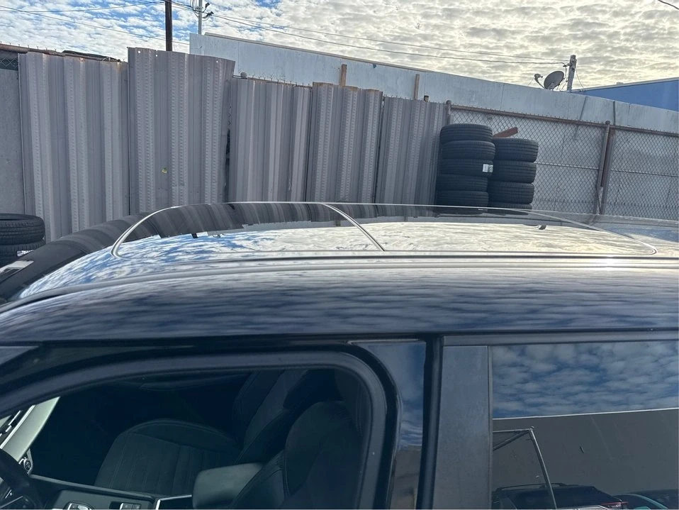 2022 Mitsubishi Outlander - Image 11 of 19