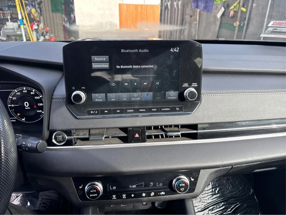 2022 Mitsubishi Outlander - Image 13 of 19