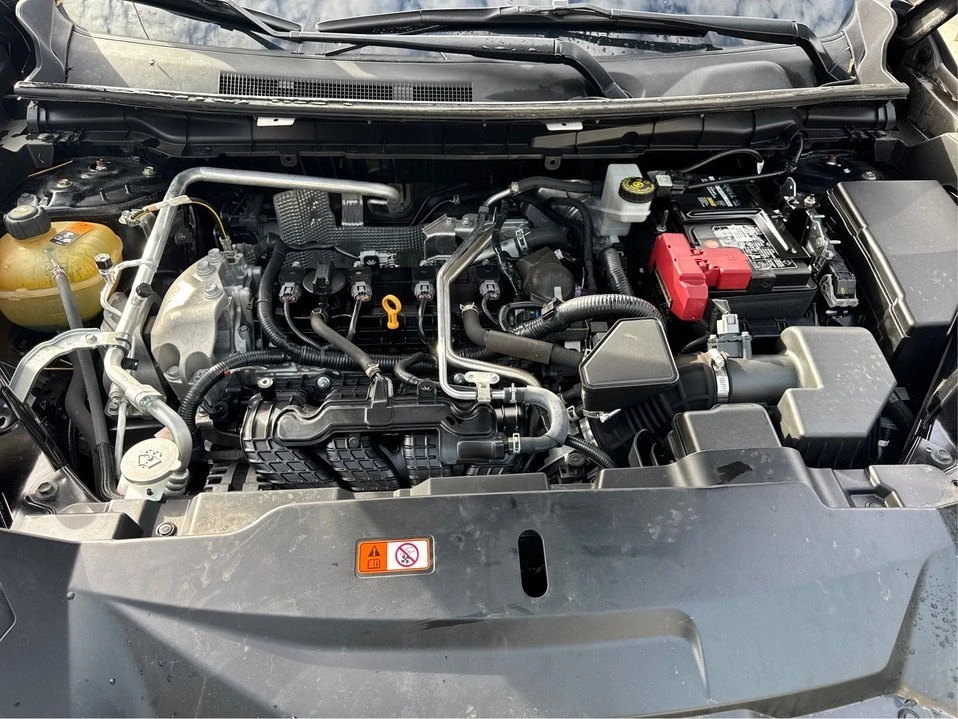2022 Mitsubishi Outlander - Image 10 of 19