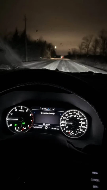 2022 Mitsubishi Outlander - Image 3 of 4