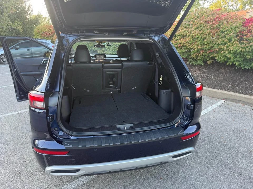 2022 Mitsubishi Outlander - Image 14 of 15