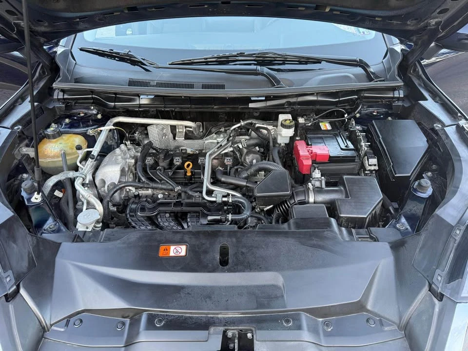 2022 Mitsubishi Outlander - Image 9 of 15