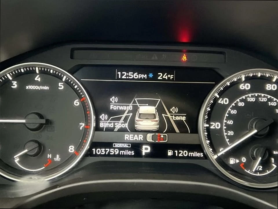 2022 Mitsubishi Outlander - Image 14 of 18