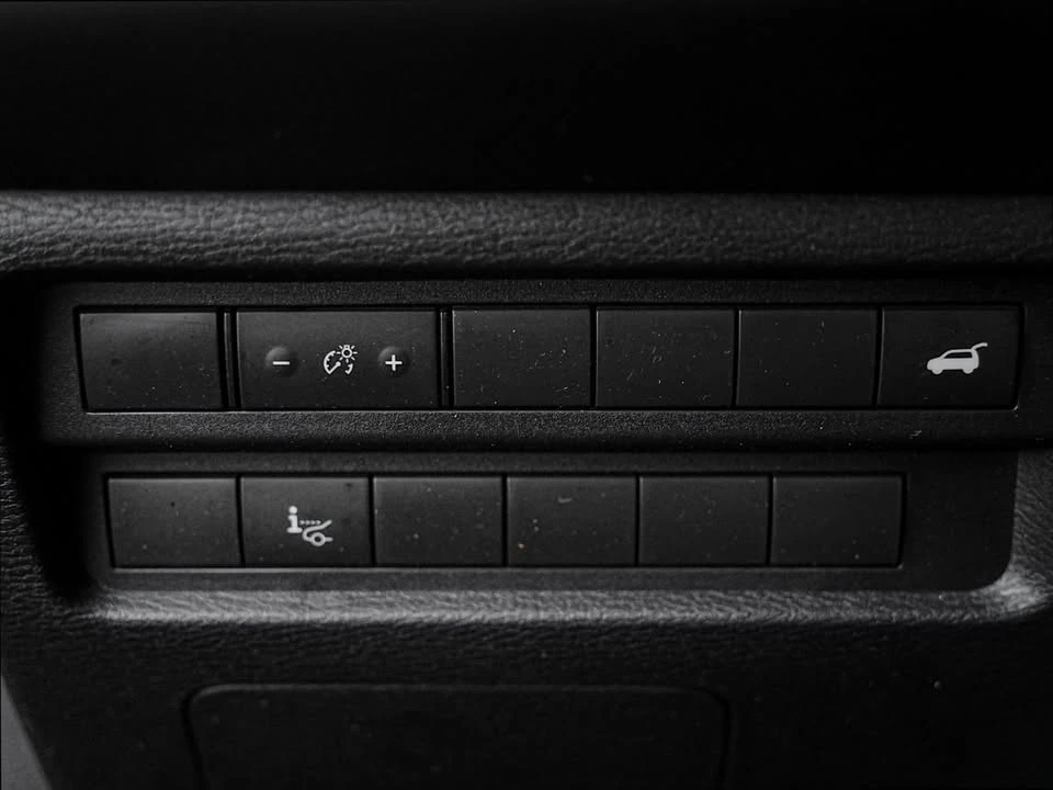 2022 Mitsubishi Outlander - Image 20 of 20