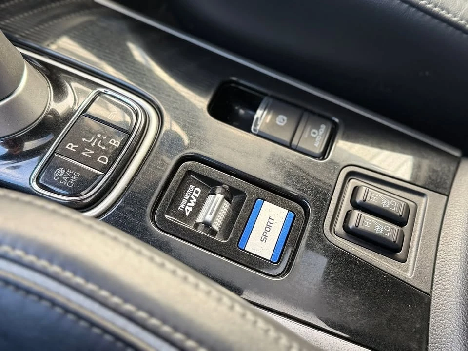 2022 Mitsubishi Outlander - Image 15 of 20