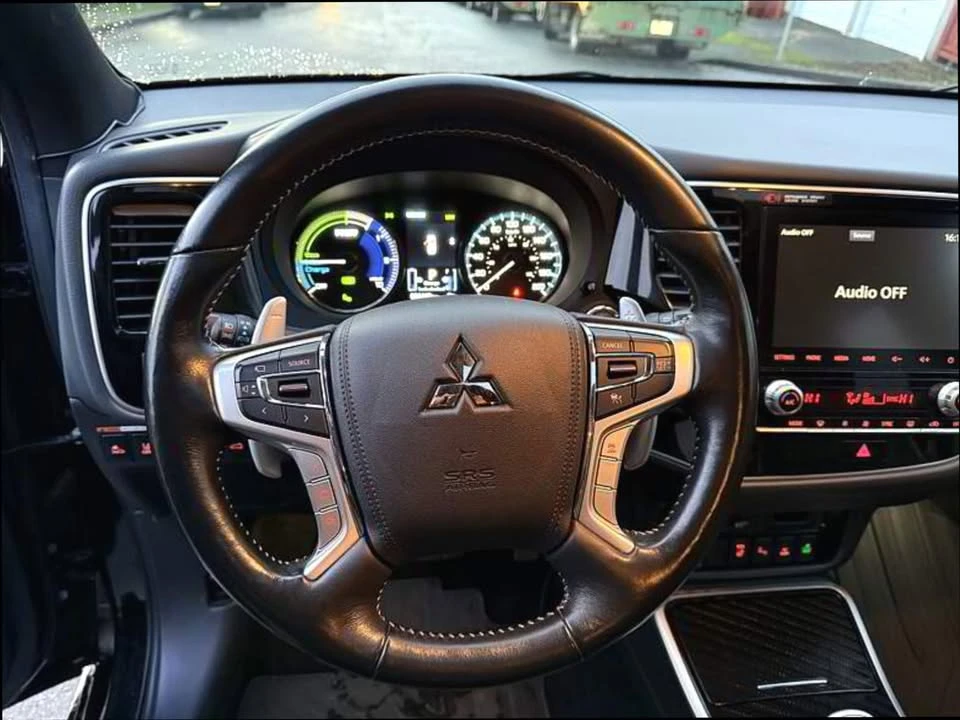 2022 Mitsubishi Outlander - Image 15 of 19