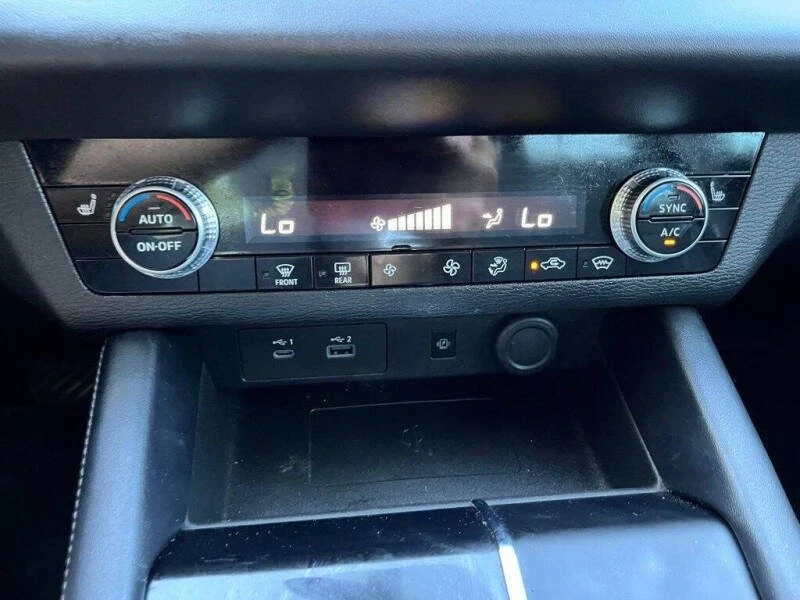 2022 Mitsubishi Outlander - Image 13 of 14