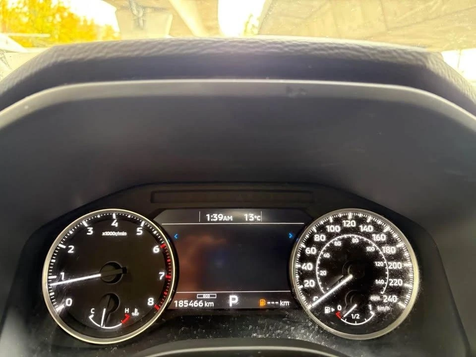 2022 Mitsubishi Outlander - Image 8 of 16