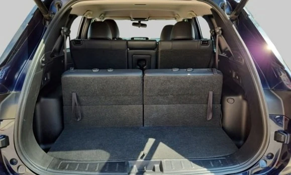 2022 Mitsubishi Outlander - Image 13 of 14