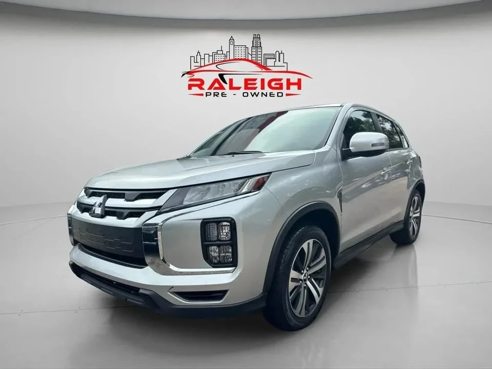 2022 Mitsubishi Outlander - Image 3 of 19