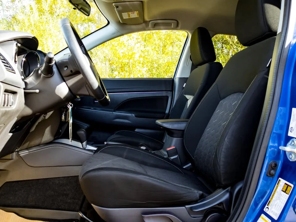 2022 Mitsubishi RVR - Image 4 of 8