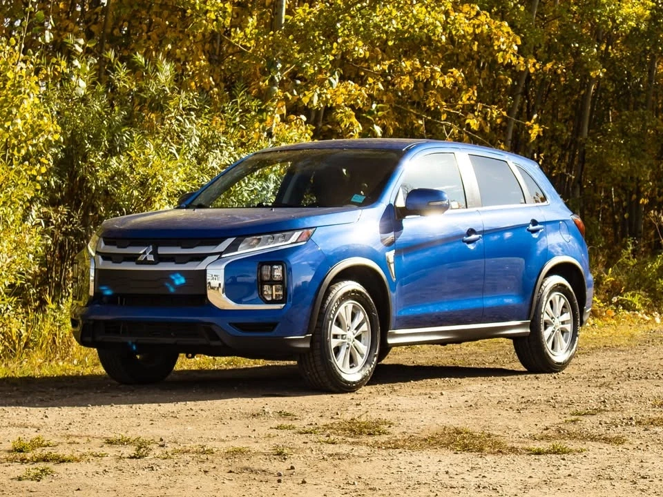 2022 Mitsubishi RVR - Image 2 of 8