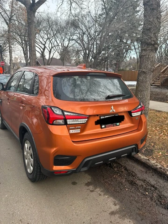 2022 Mitsubishi RVR - Image 4 of 4
