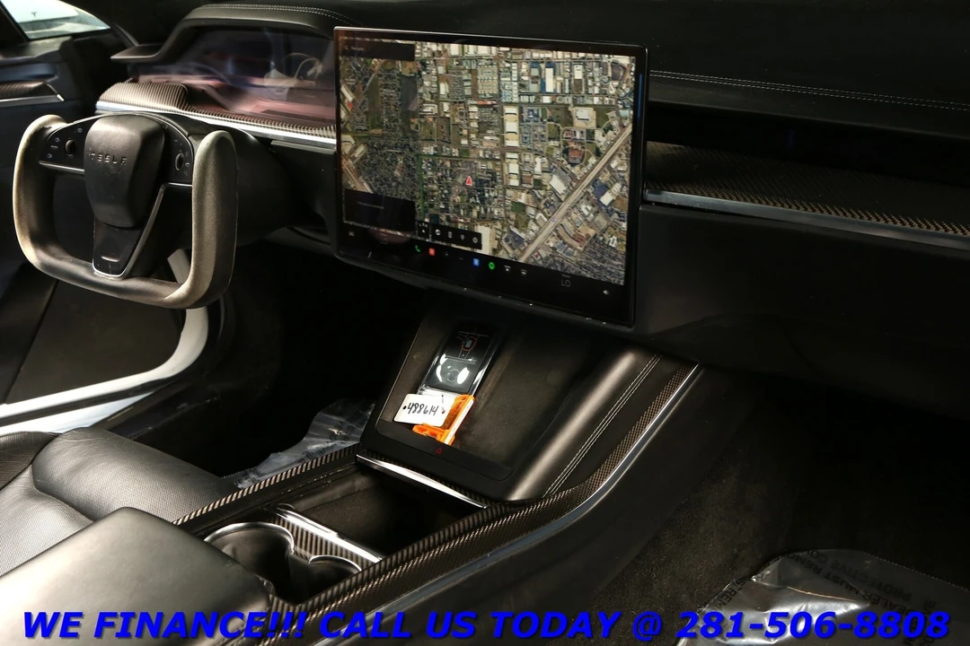 2022 Tesla Model S Plaid - Image 18 of 21