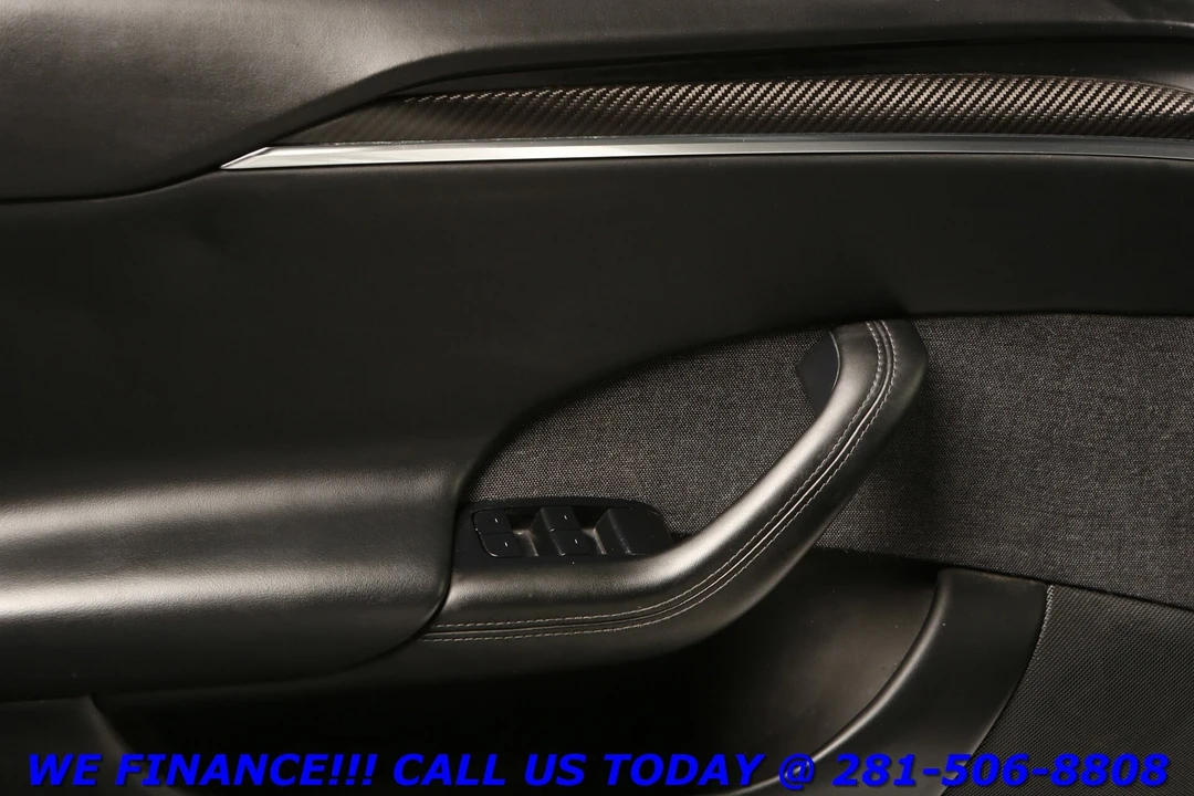 2022 Tesla Model S Plaid - Image 9 of 21