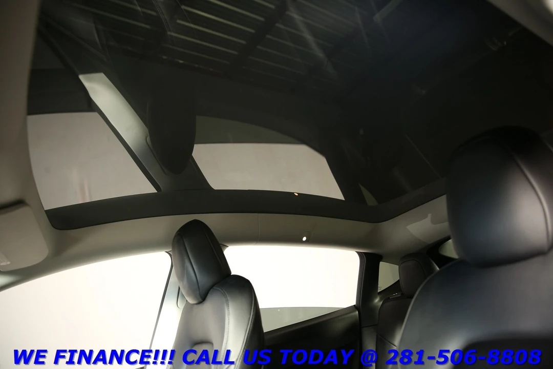 2022 Tesla Model Y - Image 11 of 21