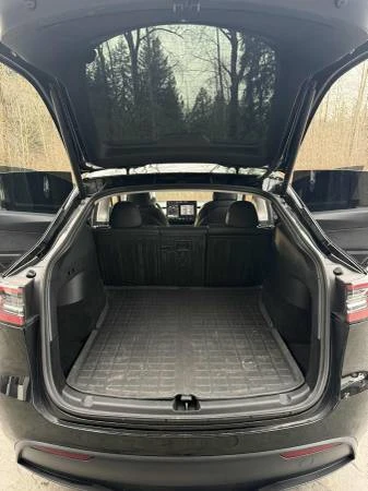 2022 Tesla Model Y Performance - Image 13 of 13