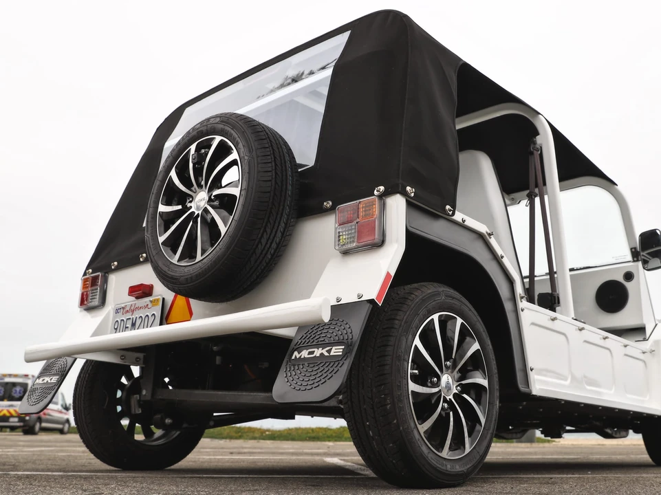 2022 Mini Mini Moke - Image 18 of 31
