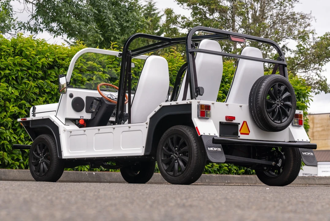 2022 Mini Mini Moke - Image 17 of 31