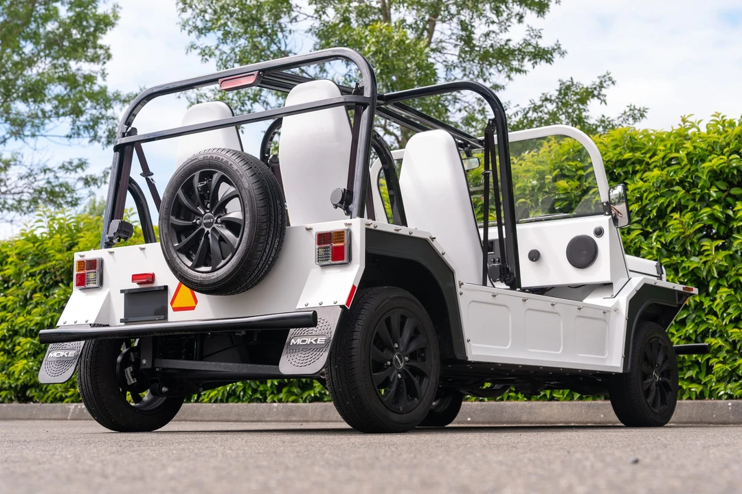 2022 Mini Mini Moke - Image 24 of 31