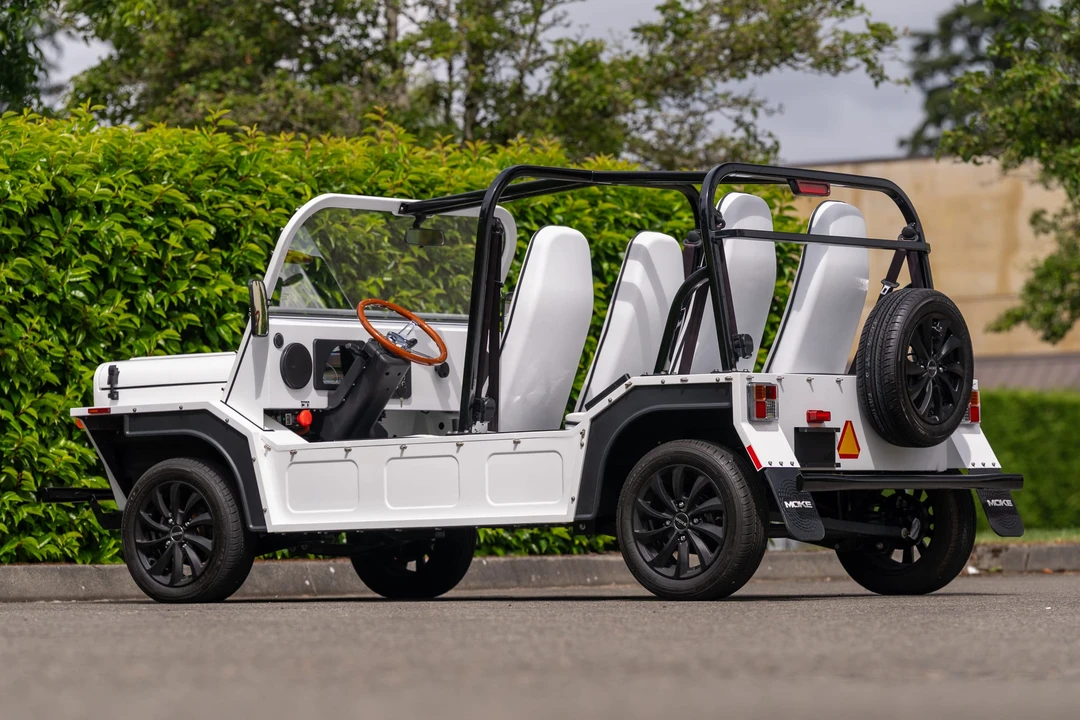 2022 Mini Mini Moke - Image 13 of 31