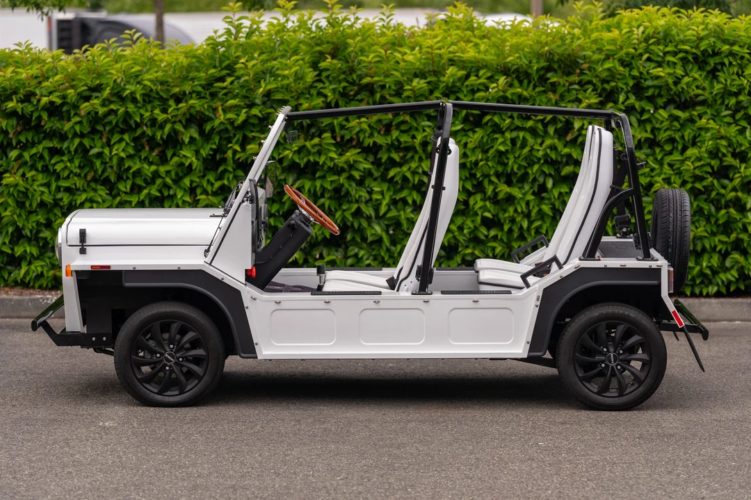 2022 Mini Mini Moke - Image 10 of 31