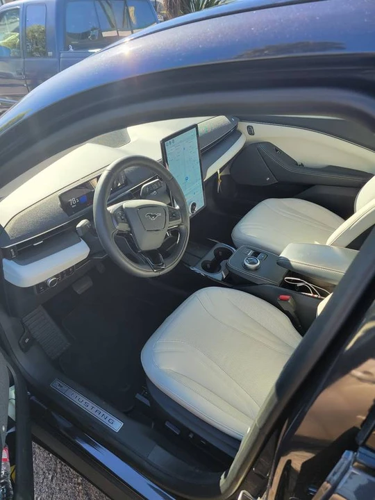 2022 Ford Mustang Mach-E - Image 14 of 18