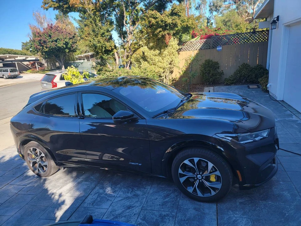 2022 Ford Mustang Mach-E - Image 12 of 18